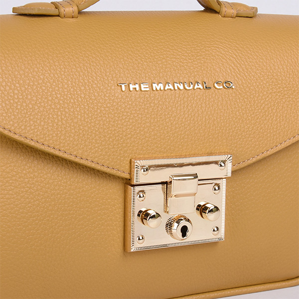 Ženska kožna torba Manual Co 56157 Oker