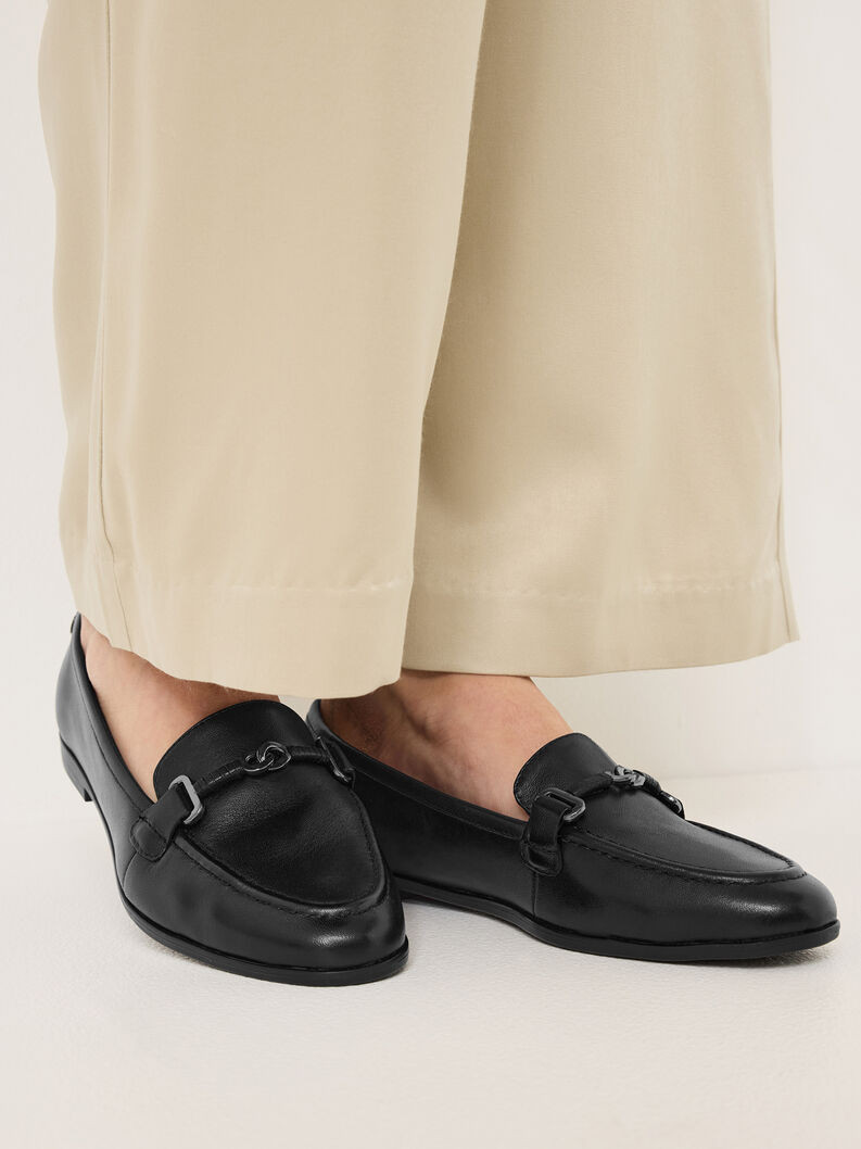 Ženske kožne mokasine brenda Tamaris 24240