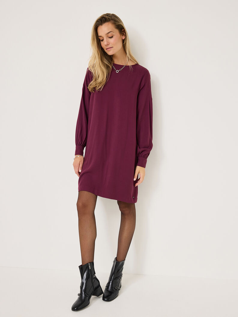 Ženske gleznjače brenda Tamaris 25317-45 001